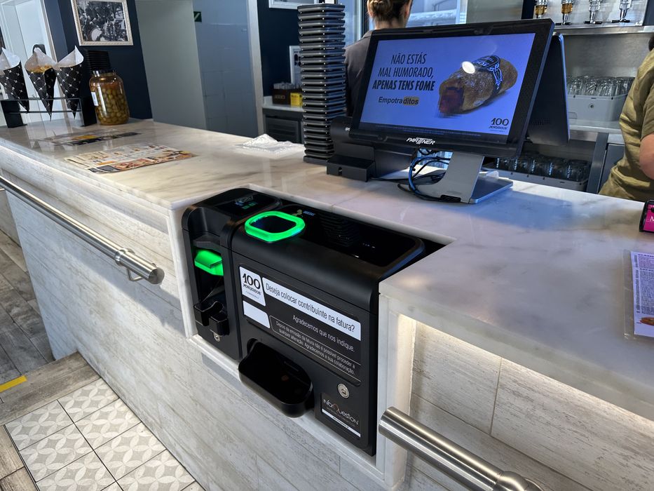 Caixa pagamento automatico de trocos - cashlogy azkoyen