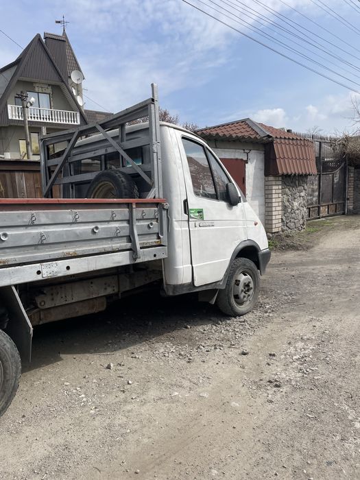 Продам газель грузововая
