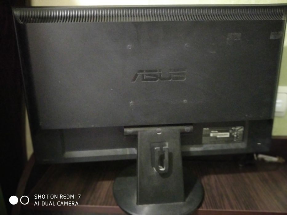 Монітор самсунг, монітор асус