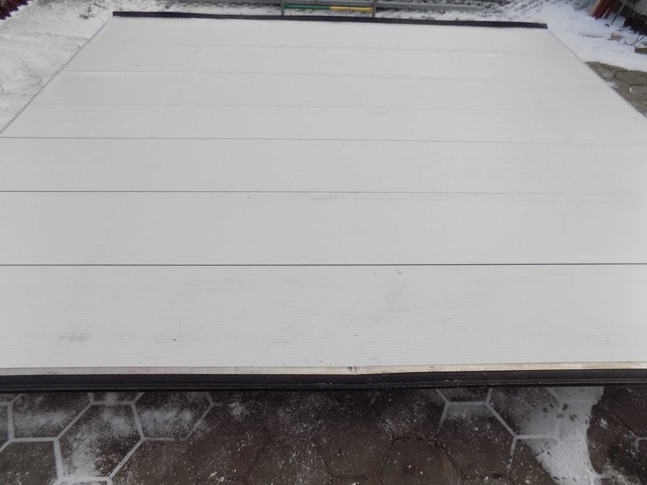 Brama garażowa segmentowa panelowa 503x432cm