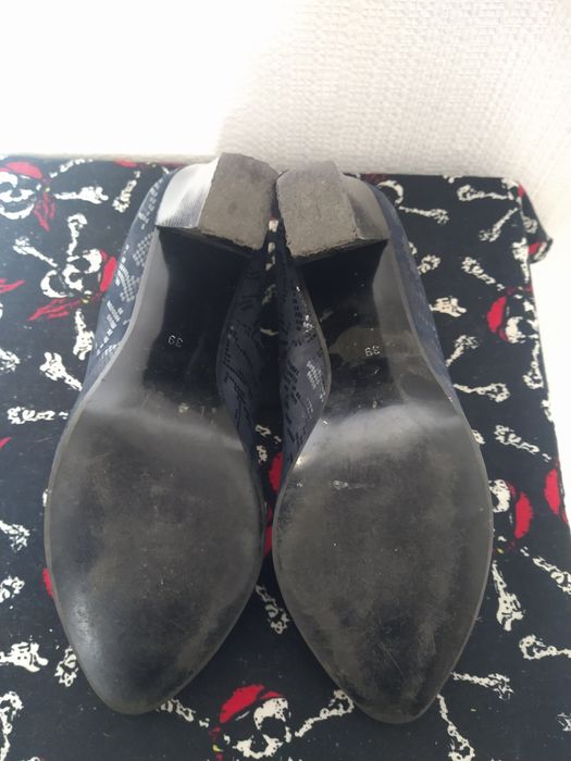 niebieskie eleganckie buty damskie na koturnie 39
