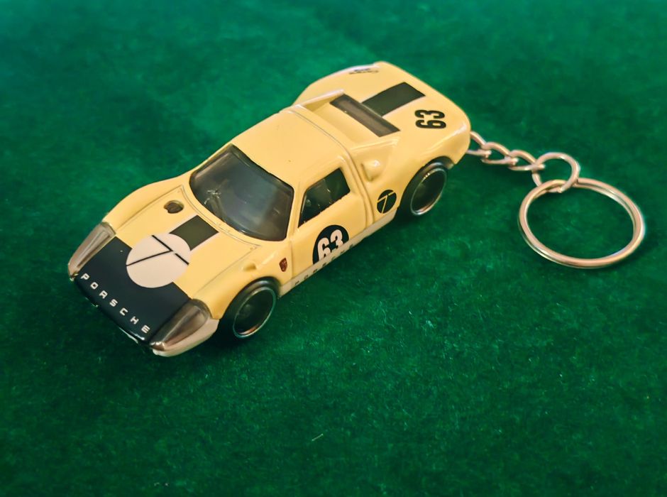 Brelok hot wheels Porsche 904 Carrera GTS
