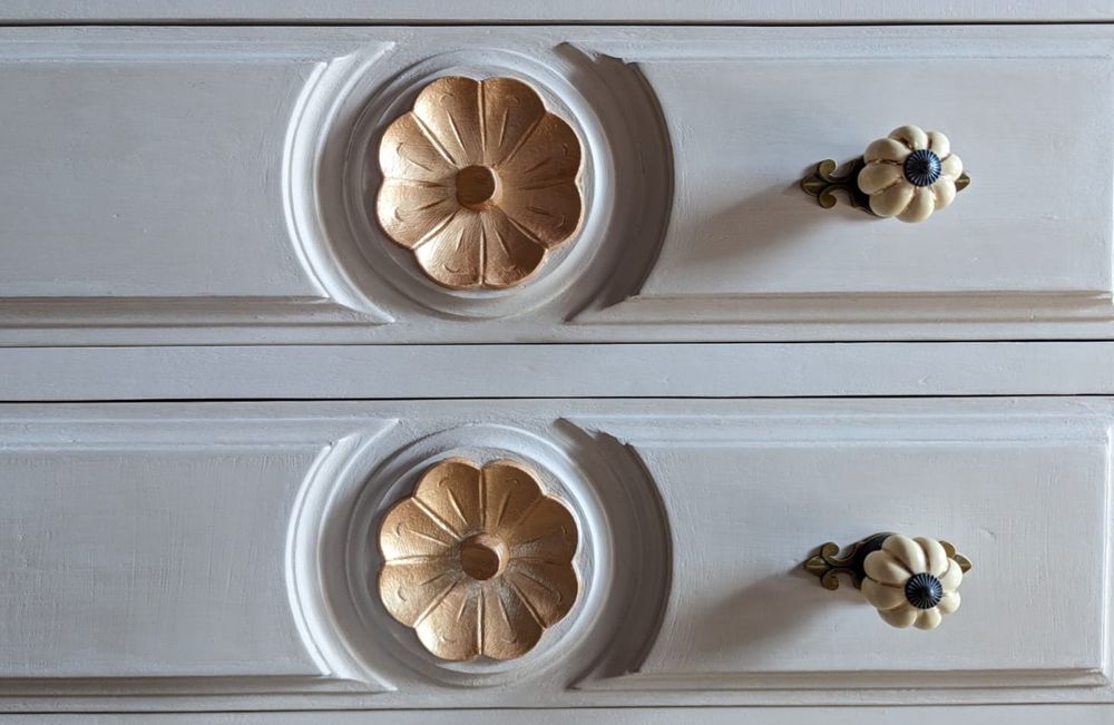 Cómoda Vintage Restaurada