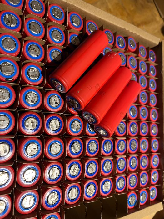 акумулятори Sanyo. l126 ur 18650 ga