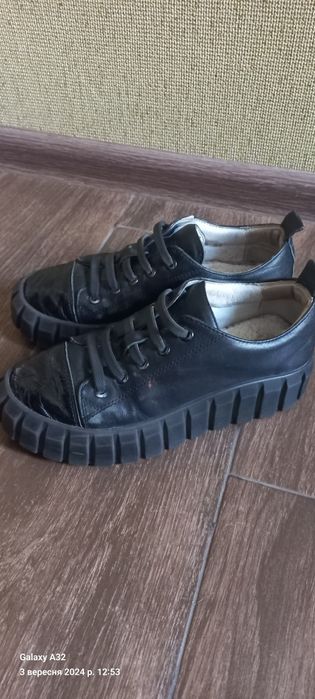 Шкіряніі туфлі на устілку 20-20,5см