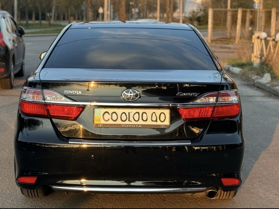 Toyota Camry 2017