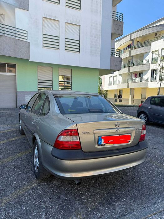 Opel Vectra B Sedan
