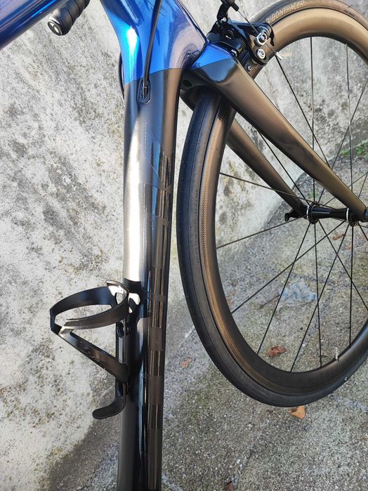 Bicicleta de estrada TREK