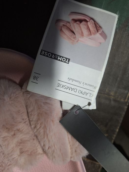 Klapki damskie różowe 38