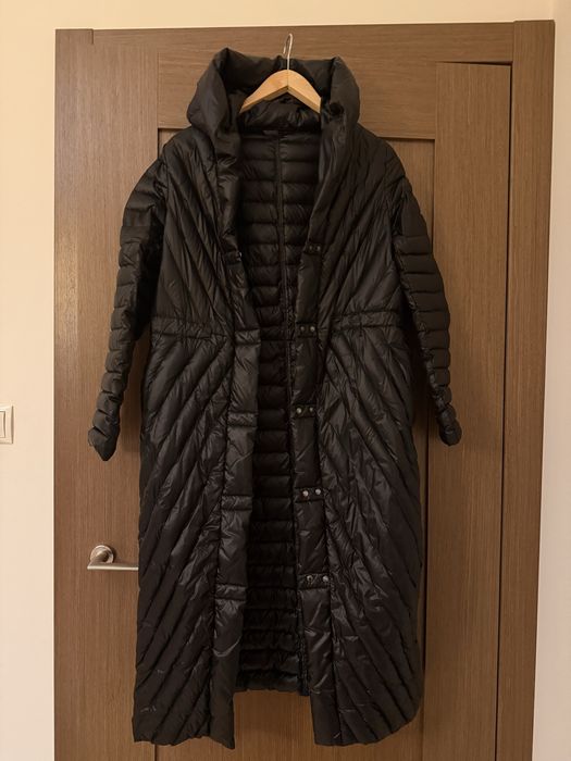 Kurtka puchowa z kapturem i ściągaczem w pasie Ochnik