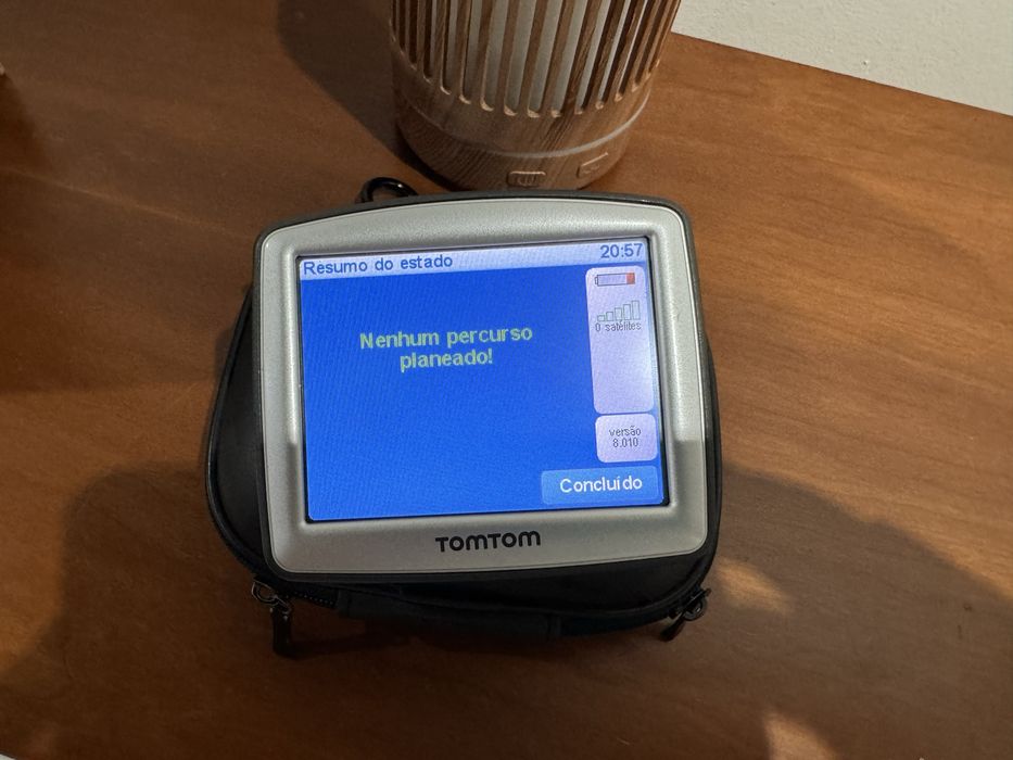 GPS Tom Tom XL - bom estado