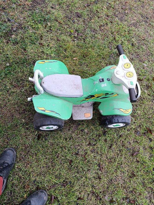 Дитячий квадроцикл