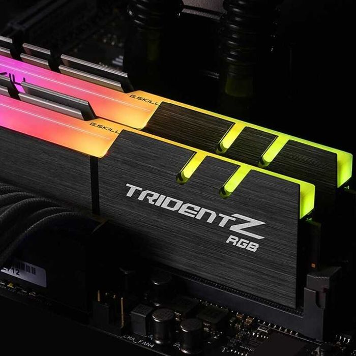 Memória RAM G.Skill 16GB Trident Z RGB (2x 8GB) DDR4-3200MHz CL16 Black