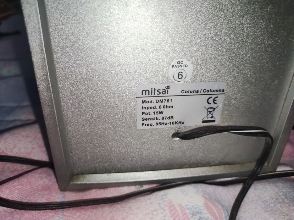 Colunas de som  Mitsai