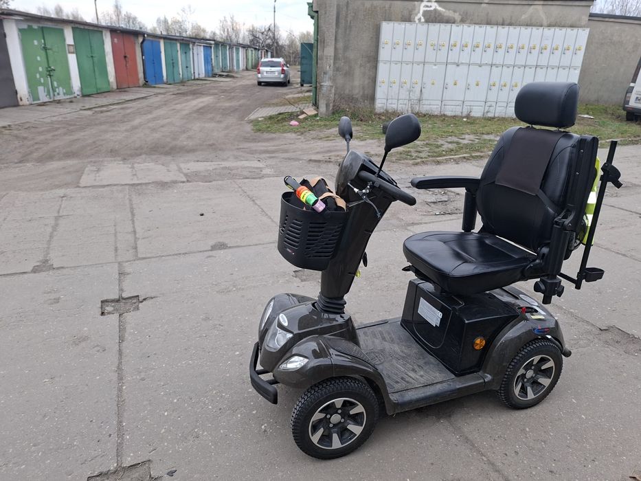 Skuter inwalidzki VERMEIREN CARPO 4
