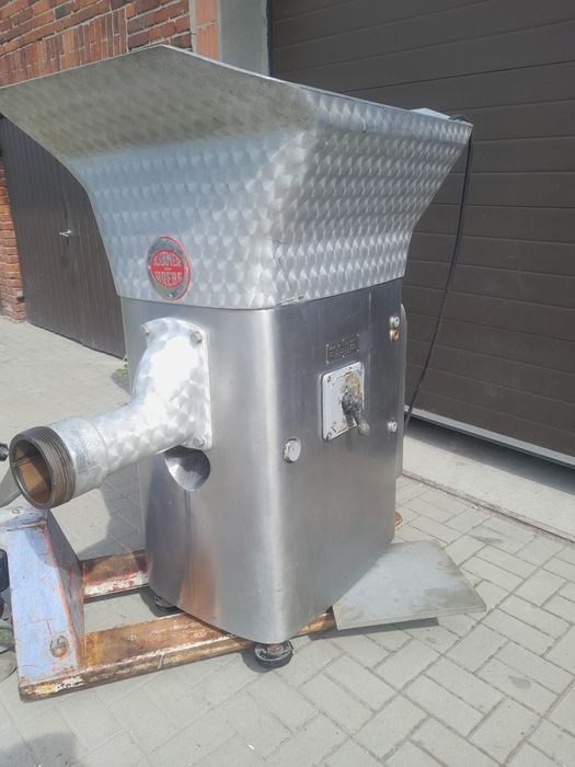 Sprzedam maszynkę do mięsa wilk