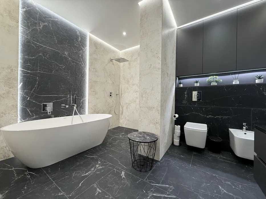 Пропонується до продажу простора 4-кімнатна квартира