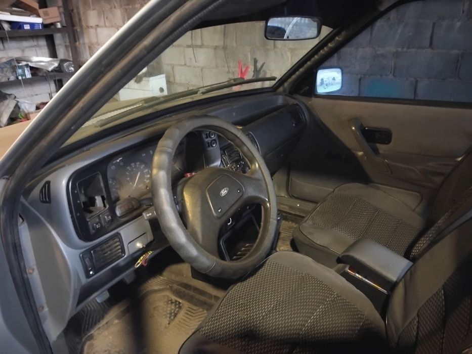 Продам Ford Orion 1987 г. целиком или по запчастям