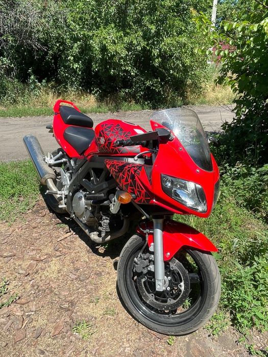 SUZUKI SV 650 в дуже гарному стані