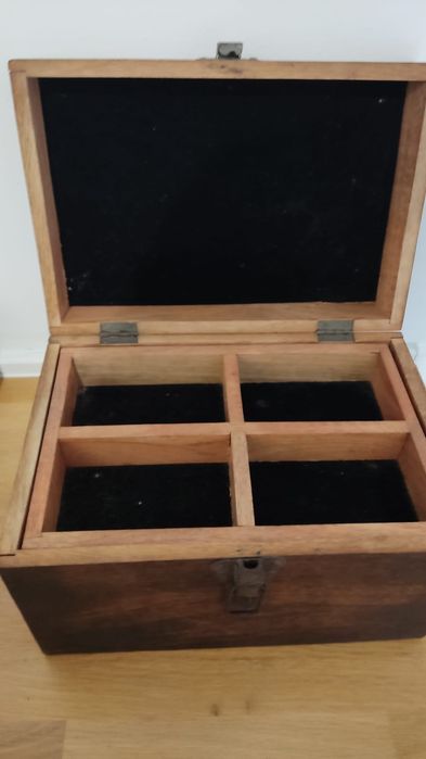 Baú Rústico com Arrumação Variada