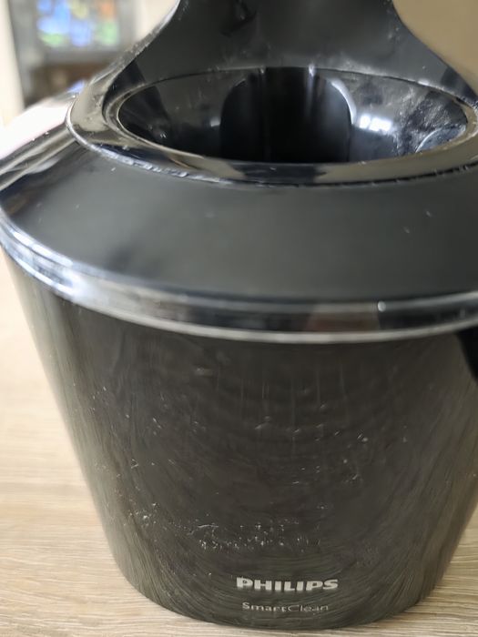 Stacja czyszczaca do golarki Philips