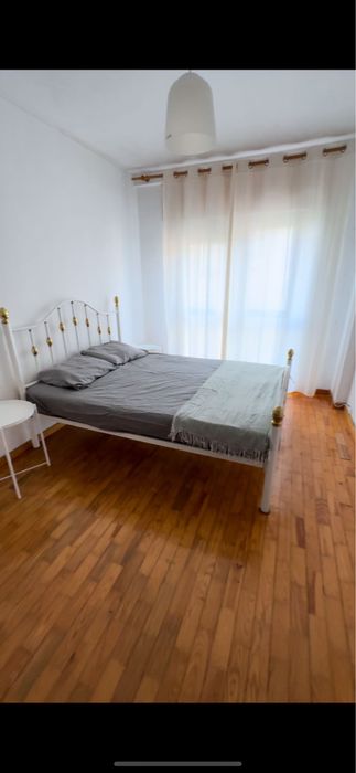 Arrendo quarto marvila