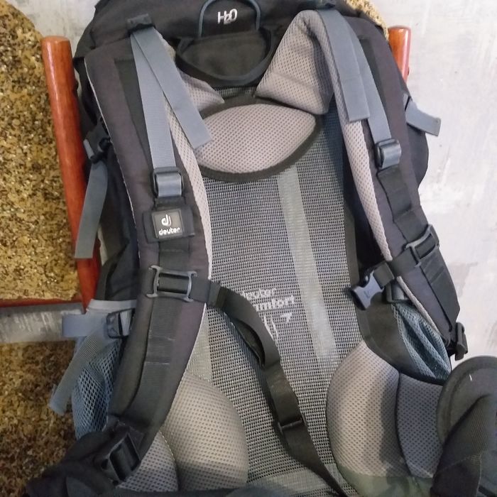 Продаю рюкзак Дойтер