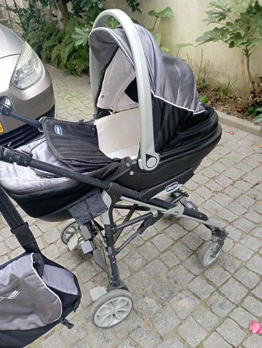 Carrinho de passeio chico