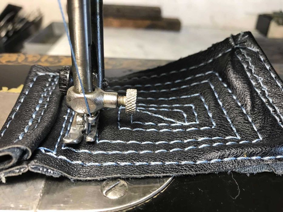 Швейна машина Подольск 2М, з ел. приводом, вдосконалена майстром