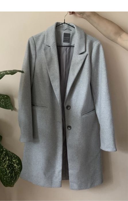 Нове пальто  Primark c-m