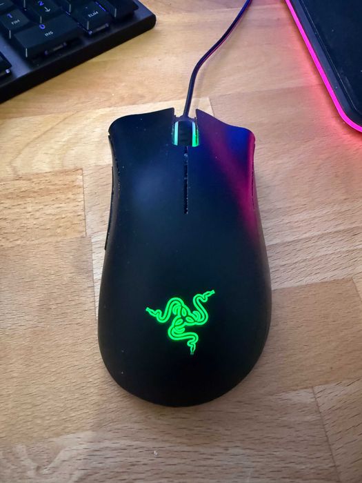 Rato Gaming Razer com Fio DeathAdder Essential