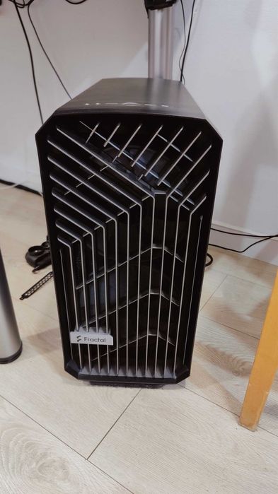Fractal Design Torrent Compact RGB Czarna TG Light Tint
