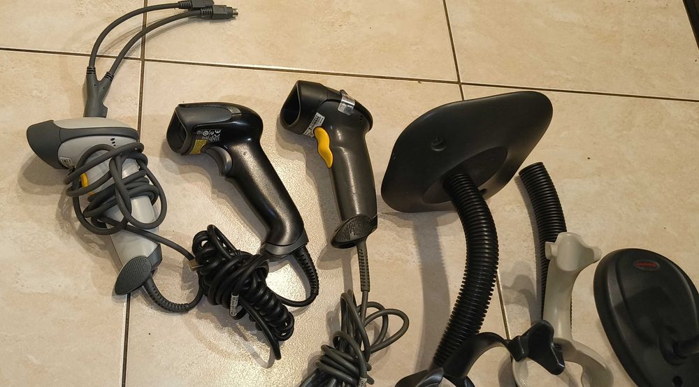 Skanery czytniki kodów kreskowych Symbol  3 szt