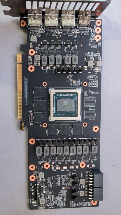 Karta graficzna ASUS Dual RX7700XT 12 GB