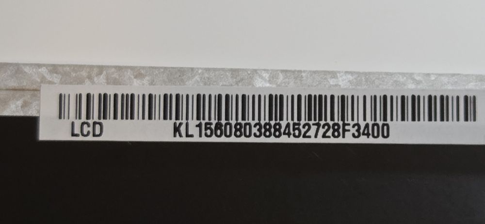 Matryca LCD 15.6 cala  SPRAWNA z defektem