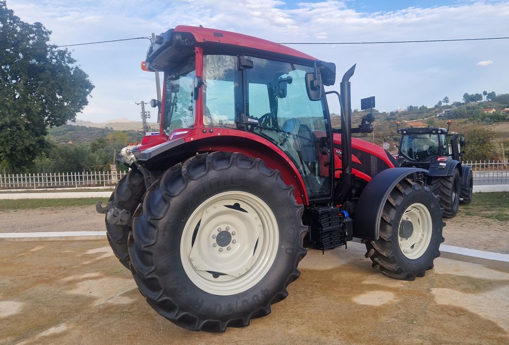 Valtra A 85 ( novo)