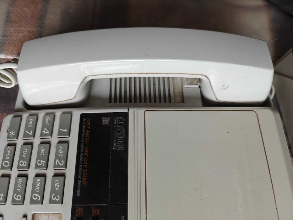 Telefon stacjonarny Panasonic KX-T2470B