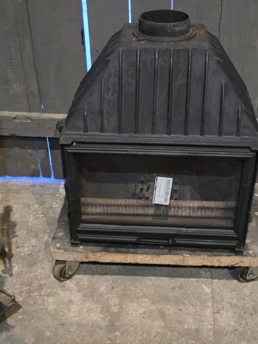 Wklad kominkowy żeliwny