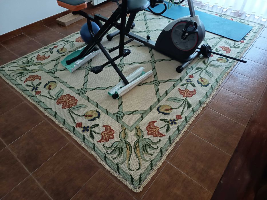 Tapete de arraiolos 3x2 mts