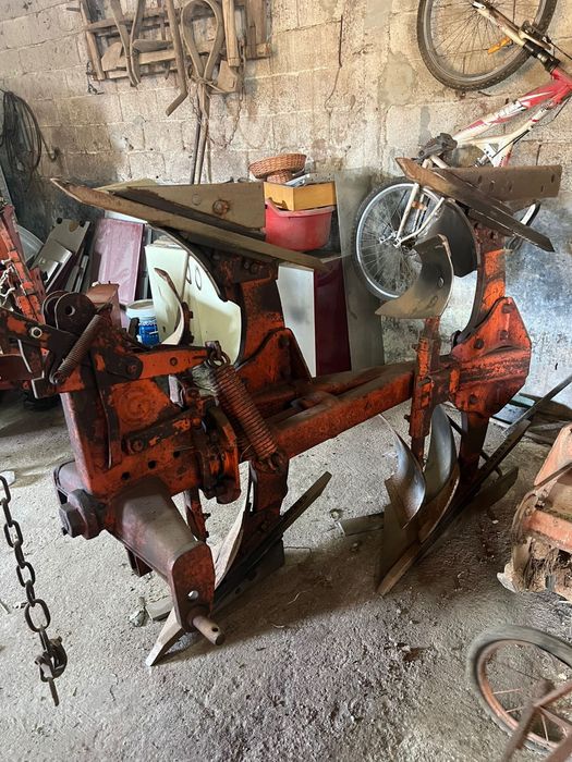 Charrua galucho de 2 leivas