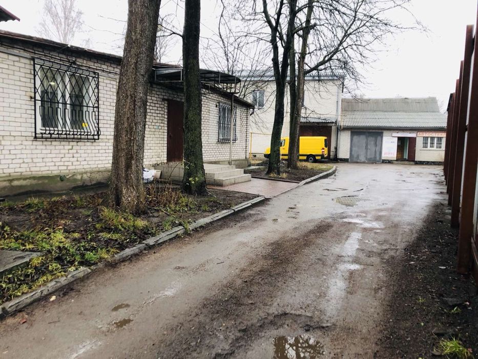 Продається комерційне приміщення