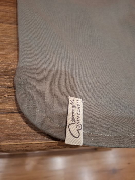 Spódniczka w sportowym stylu Eight2Nine