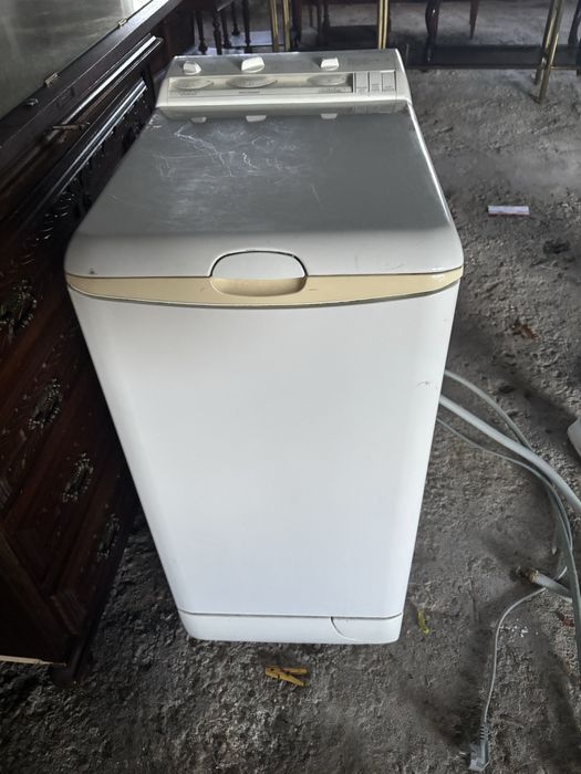 Maquina de lavar roupa