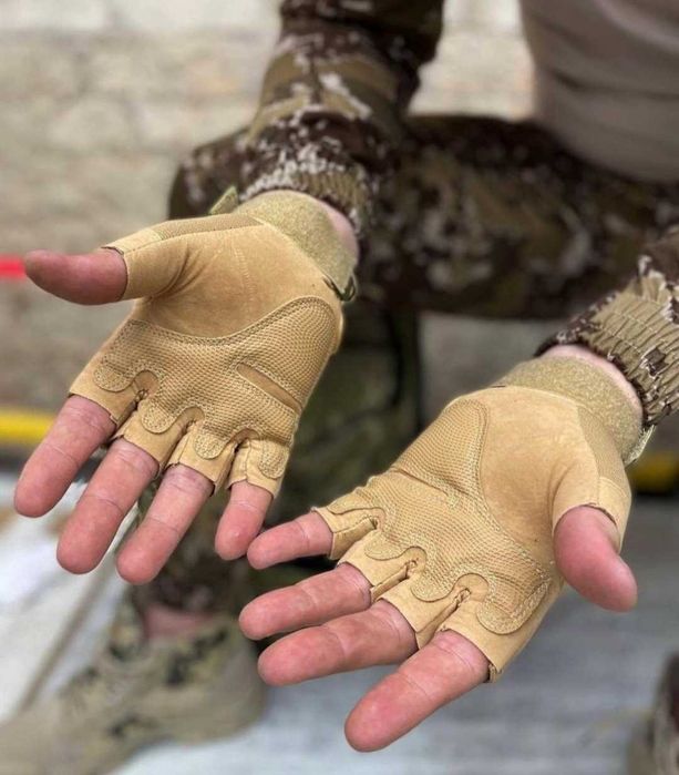 Зaхисні тaктичі рукавички вiдкpитi,перчатки без пальців є опт і дроп!