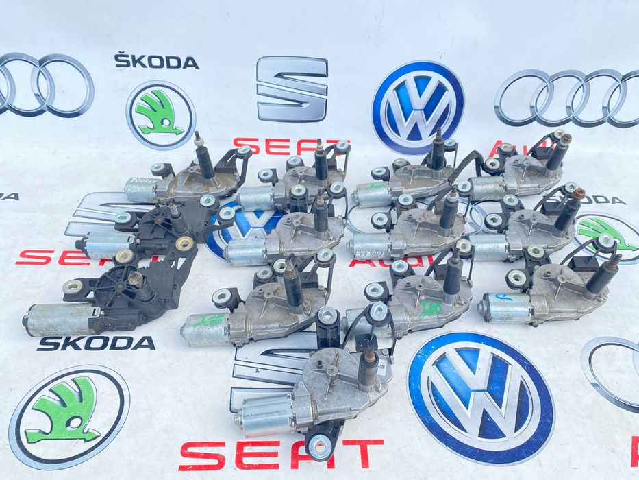 Моторчик склоочисника задній Touran Caddy Passat B6 Seat Golf 5