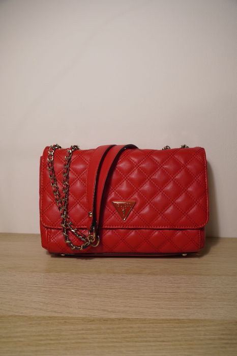 Mala Guess a tiracolo