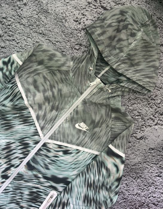 Вітровка Nike Tech Fleece Original