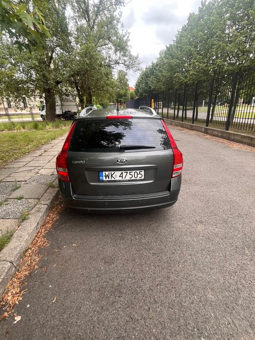 Kia Ceed 1.4 benzyna 2011 kombi