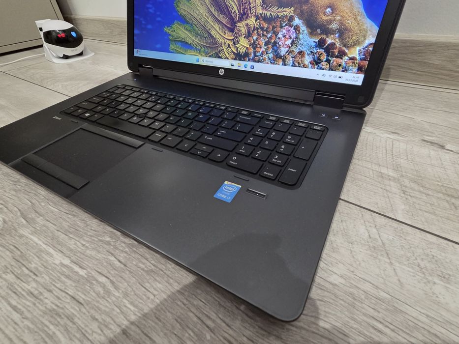 Workstation HP Zbook 17 G2 Intel i7 16GB  ssd 256 HDD 1TB  quadro win