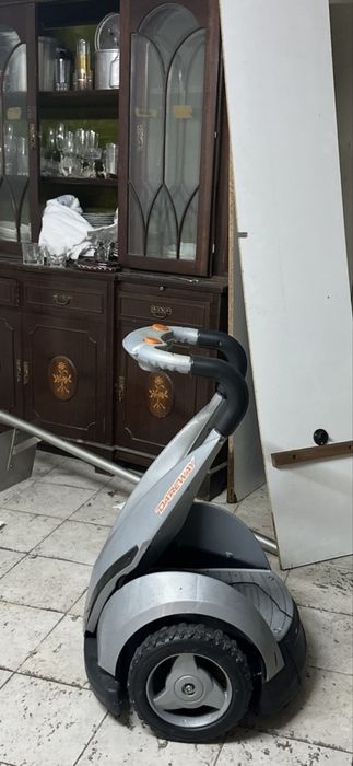 Feber Dareway 12V. Motorizado para criança a bateria. Estado praticamente novo devido a pouquíssima utilização. Transporte a cargo do comprador.